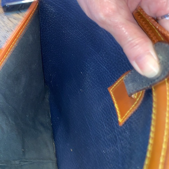 Dooney & Bourne all weather navy blue made in USA - Picture 12 of 13